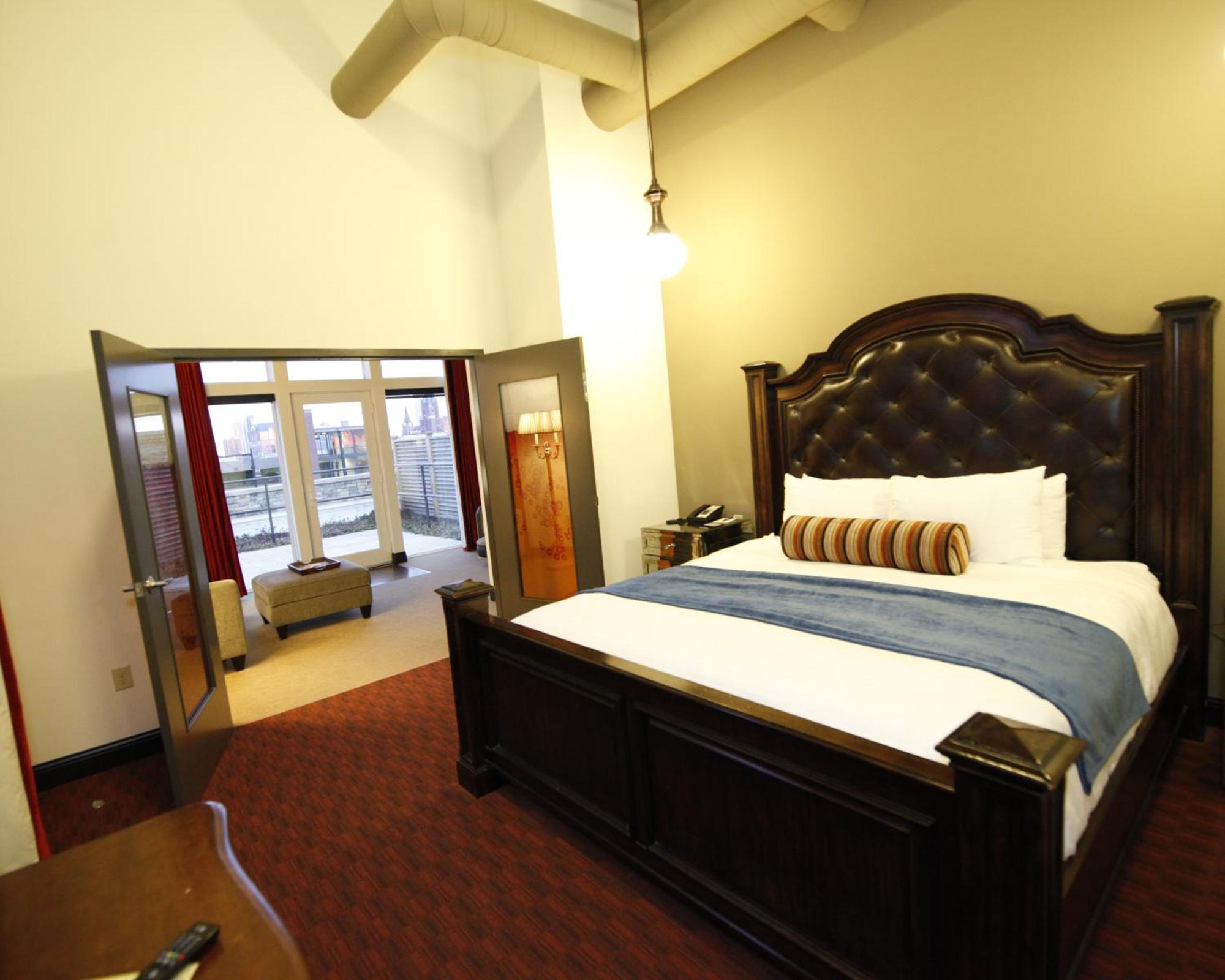 Brewhouse Inn And Suites Milwaukee Extérieur photo